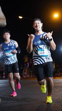 BIB: 41375, 44397, 201
                            <button type="button" onclick="openModal(23082814)" class="btn btn-primary btn-sm float-right btn-popup" data-toggle="modal" data-target=".modal-high-quality">
                        <i class="fas fa-shopping-cart"></i> Add to Cart
                    </button>
                                            <button type="button" onclick="isThisMe(23082814, true)" class="btn btn-success btn-sm float-right btn-popup btn-isme hidden" data-toggle="tooltip" data-placement="bottom" title="นี่คือรูปของคุณใช่ไหม คลิกที่นี่เพื่อเอาเข้าอัลบั้ม">
                        <i class="fas fa-plus"></i> Add to album
                    </button>
                    <button type="button" onclick="isThisMe(23082814, false)" class="btn btn-warning btn-sm float-right btn-popup btn-isnotme hidden">
                        <i class="fas fa-ban"></i> Remove from album
                    </button>